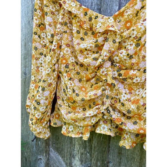ASTR the label ruched sleeve sweetheart top mustard orange floral blouse small - Picture 6 of 11